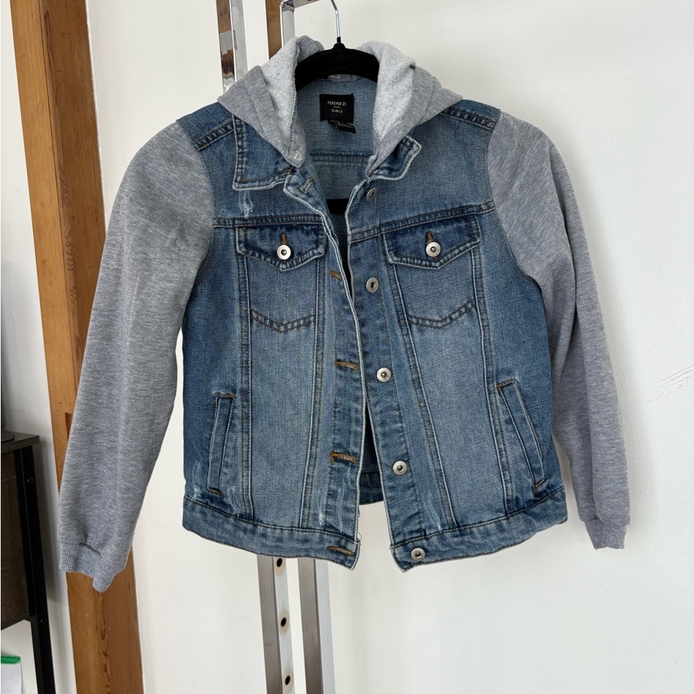Forever 21 Kids 11/12 Denim Jacket with Gray Removable Hoodie. Preloved